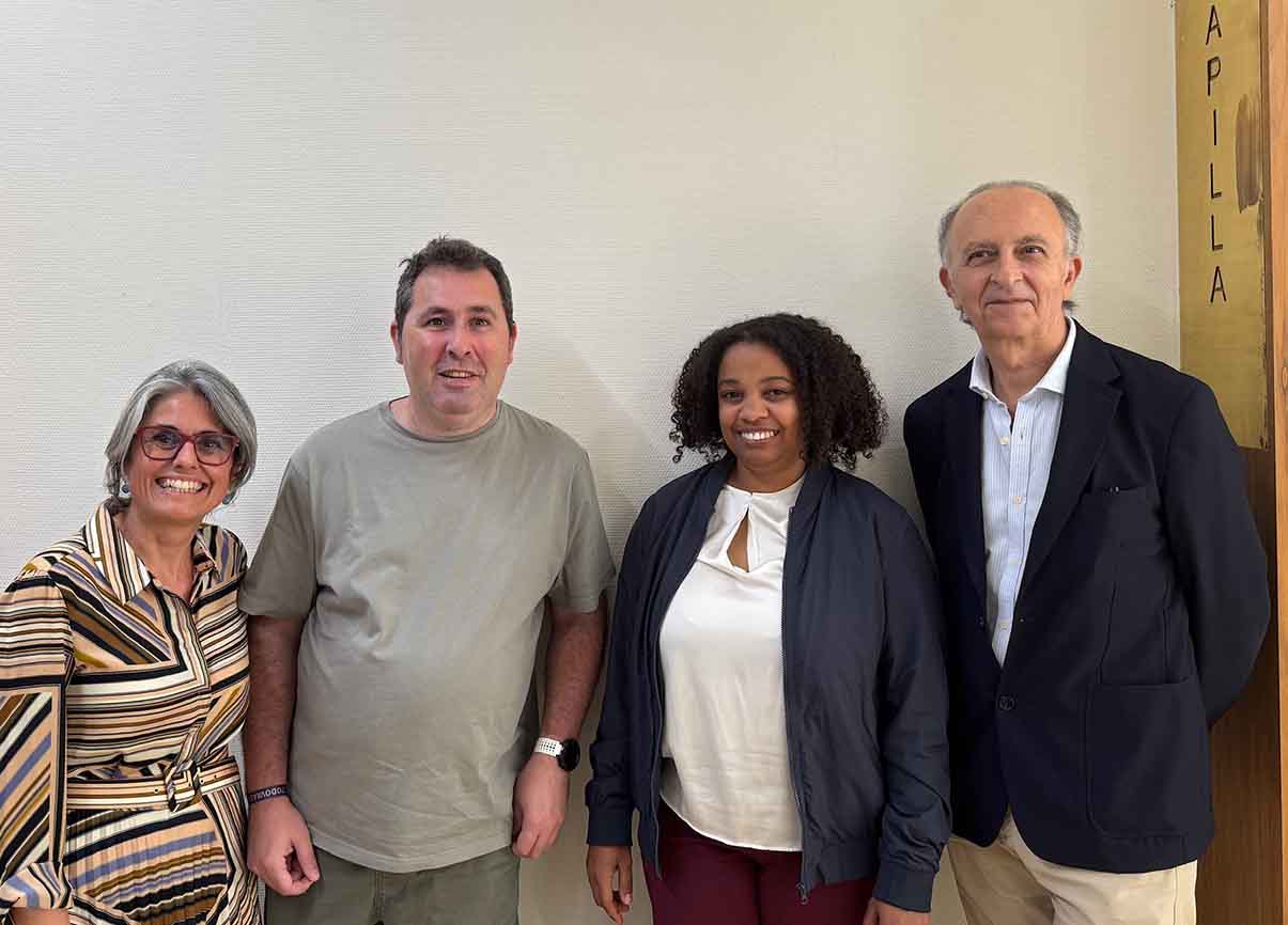 De izda. a dcha, L. Carrasco, I. Noblejas, la Dra. C. Feliz y el Dr. P. García Ruiz Espiga.