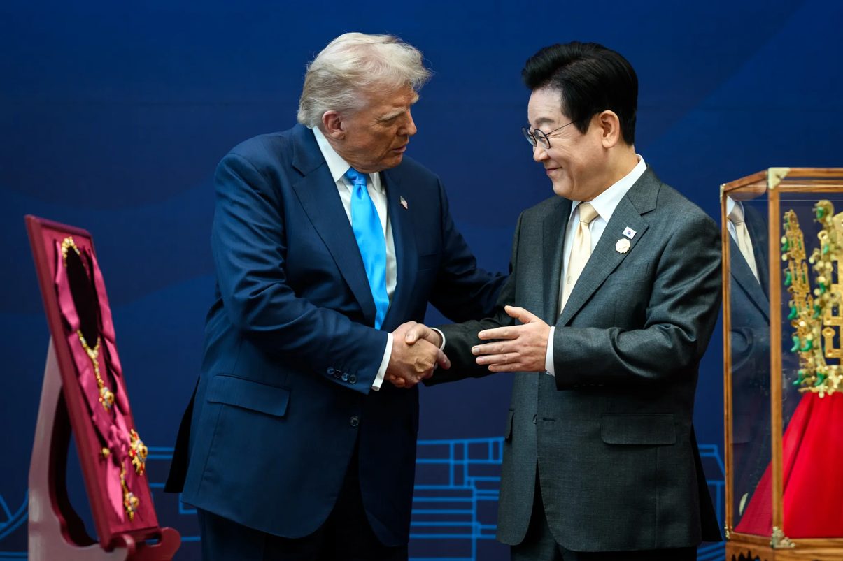 El presidente de Estados Unidos, Donald Trump, con el presidente de Corea del Sur durante su última visita al país asiático. Foto: ©Casa Blanca/ Oficial.