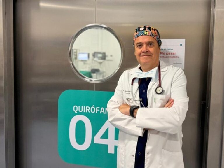 El Doctor Florencio Morán, coordinador de Quirófanos del Hospital Quirónsalud Clideba y especialista en Anestesiología.