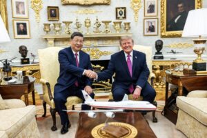 El presidente de China, Xi Jinping, junto a su homólogo estadounidense, Donald Trump. Foto: ©Casa Blanca/ Oficial.