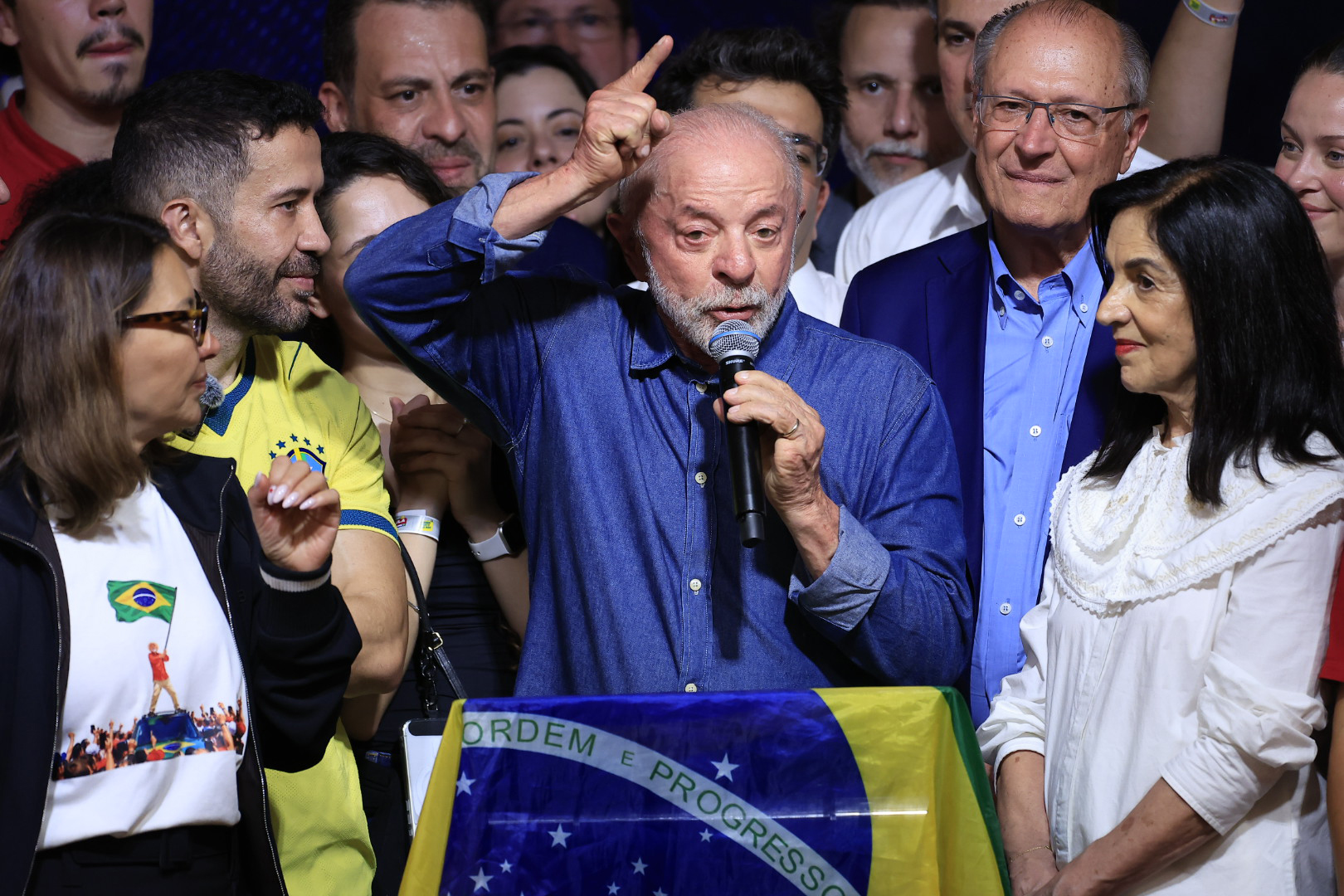 El presidente de Brasil, Luiz Inácio Lula da Silva, durante su discurso de la victoria