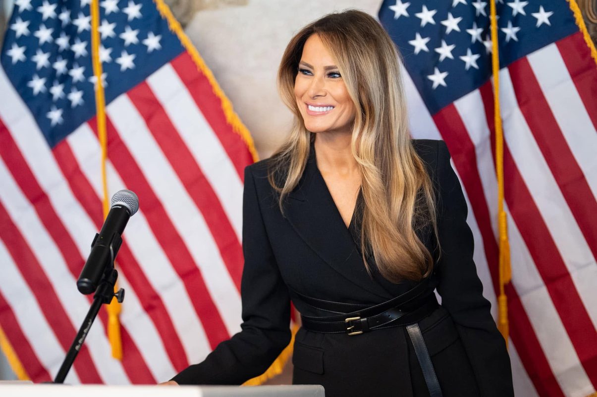 Melania Trump en una foto distribuida en sus redes sociales oficiales. Foto: ©Melania Trump/ Facebook.