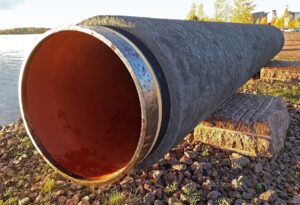 Un trozo de tubería Nord Stream expuesto al público en Kotka, Finlandia. Foto: ©Vuo.